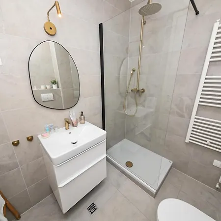 D'or With Free Private Parking Lejlighed *