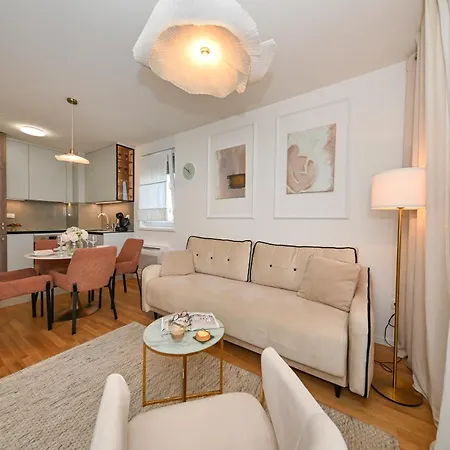 D'or With Free Private Parking Lejlighed *