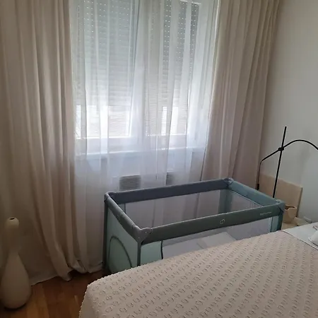 Апартаменти D'or With Free Private Parking *