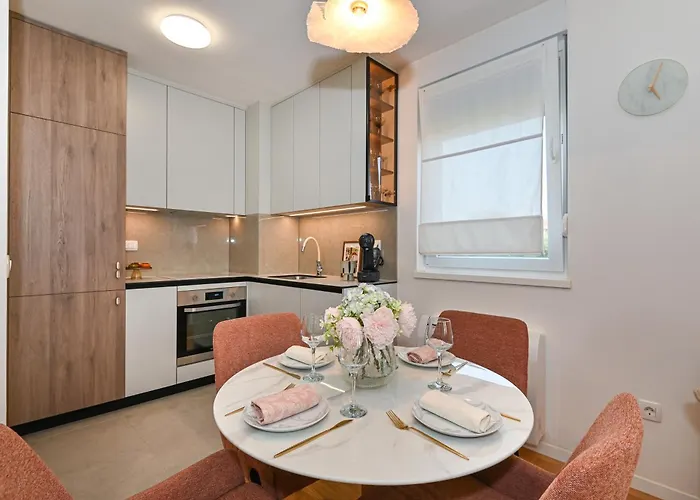 D'or With Free Private Parking Apartman Zadar